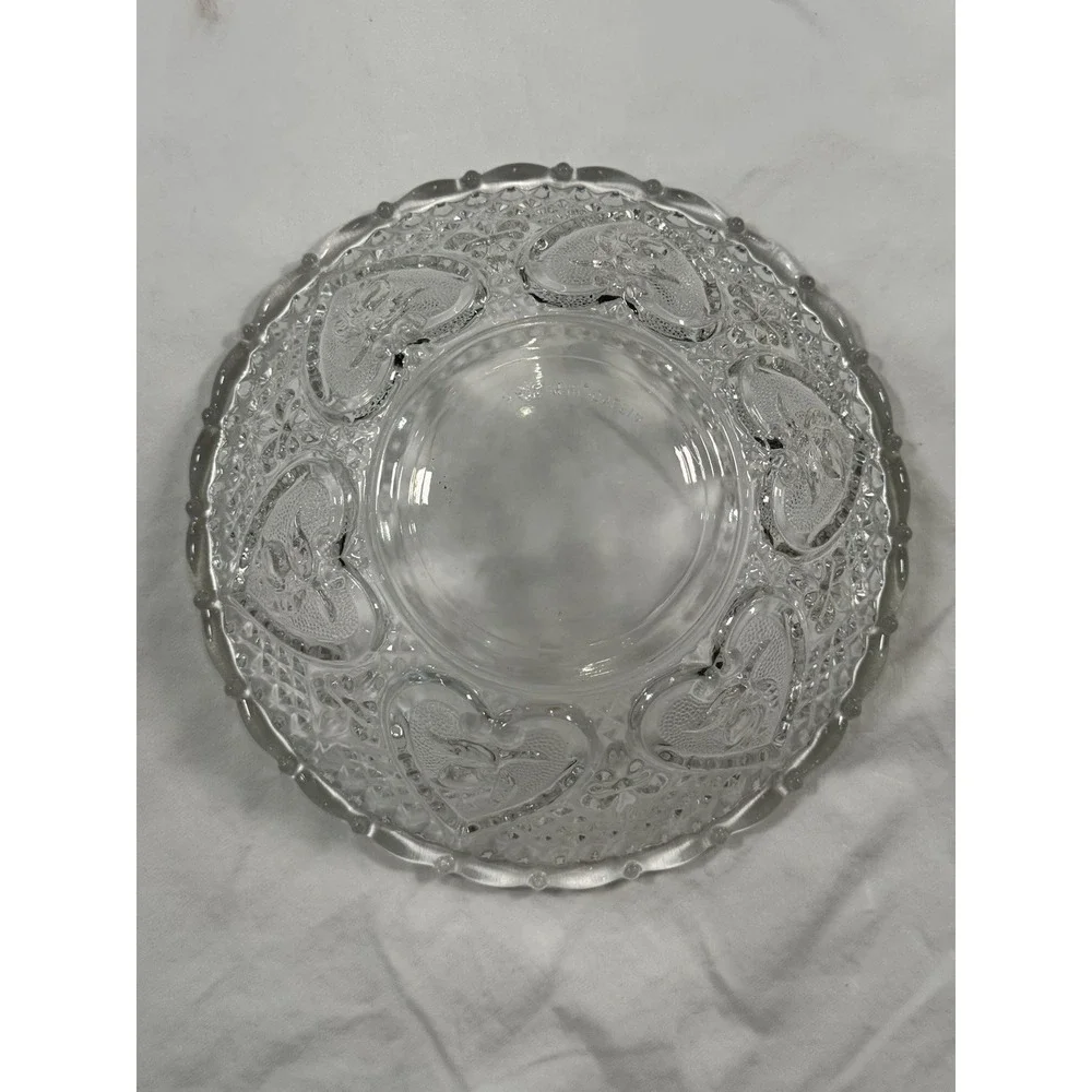 Vintage Cut Glass Fruit/Candy Dish. Fleur de Lis & Diamond with Beaded‎ Edge